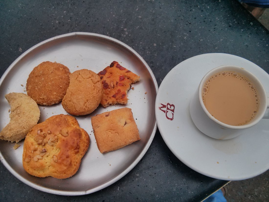 Irani chai with a plate of Osmania biscuits at a Hyderabad café